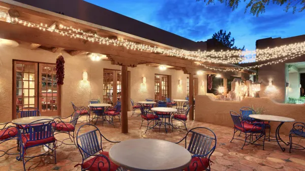 Courtyard Albuquerque photo