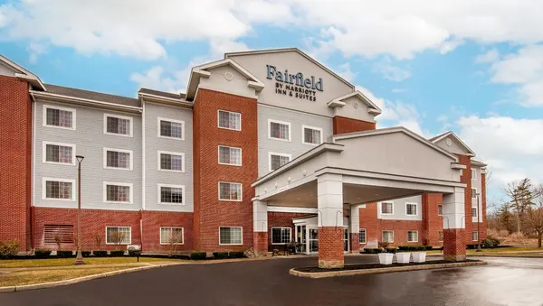 Fairfield Inn & Suites Saratoga Malta image