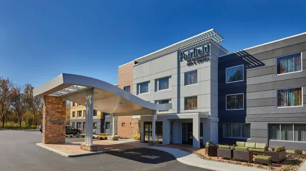 Fairfield Inn & Suites Albany Airport image