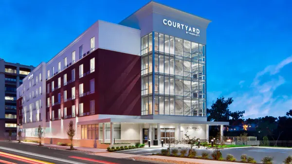 Courtyard Albany Troy/Waterfront photo
