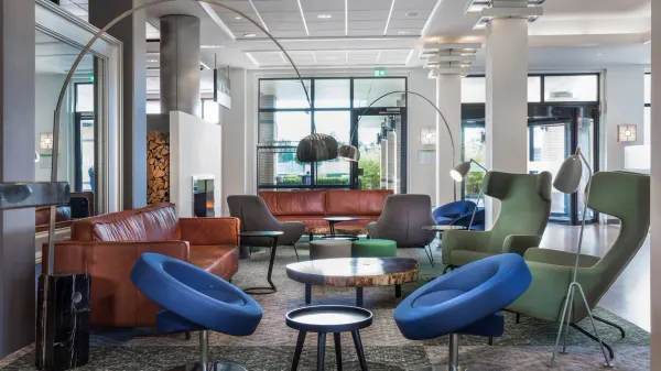 Courtyard Amsterdam Airport image