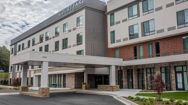 Courtyard Cartersville image