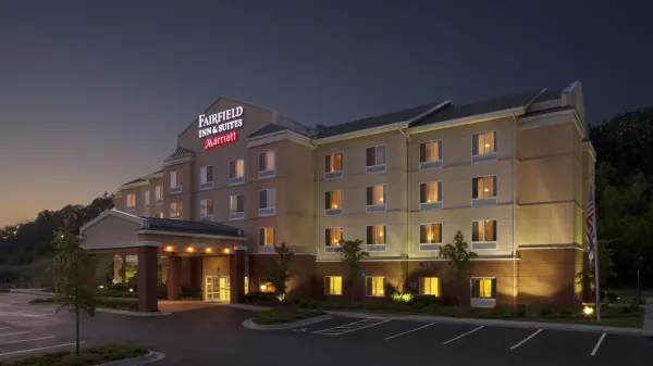 Fairfield Inn & Suites Cartersville photo