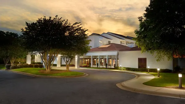 Courtyard Atlanta Executive Park/Emory image