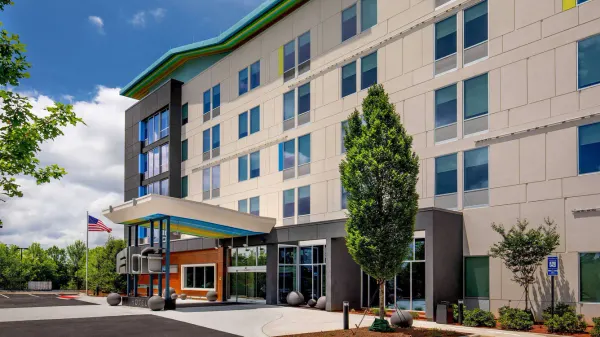 Aloft Alpharetta image