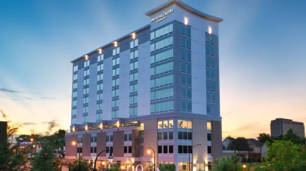 SpringHill Suites by Marriott Atlanta Downtown photo