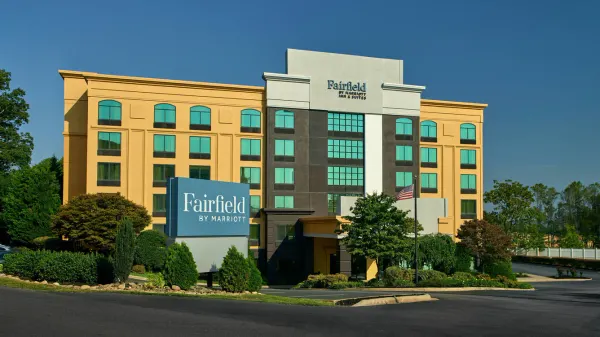Fairfield Inn & Suites Asheville Outlets image
