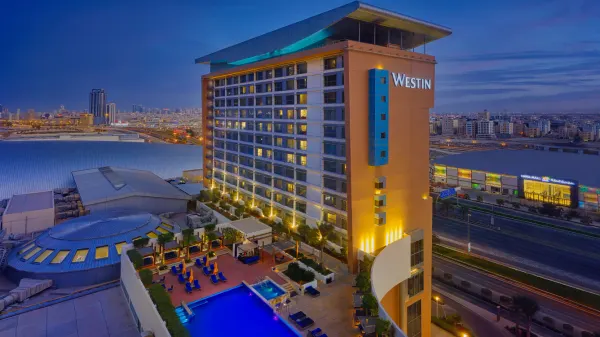 The Westin City Centre Bahrain photo