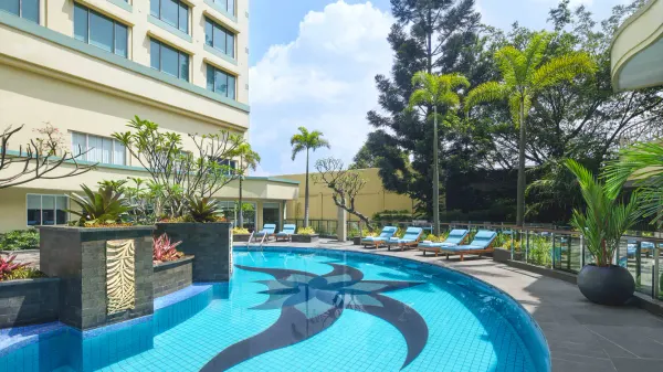 Courtyard Bandung Dago photo