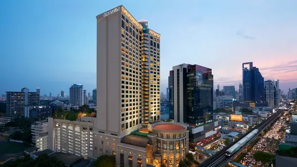 Sheraton Grande Sukhumvit, a Luxury Collection Hotel, Bangkok photo