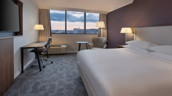 Delta Hotels Bristol City Centre photo