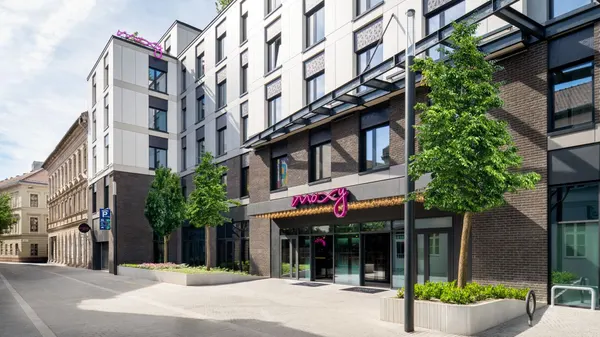 Moxy Budapest Downtown photo