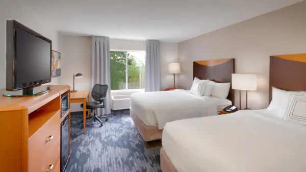 Fairfield Inn & Suites Seattle Bellevue/Redmond image