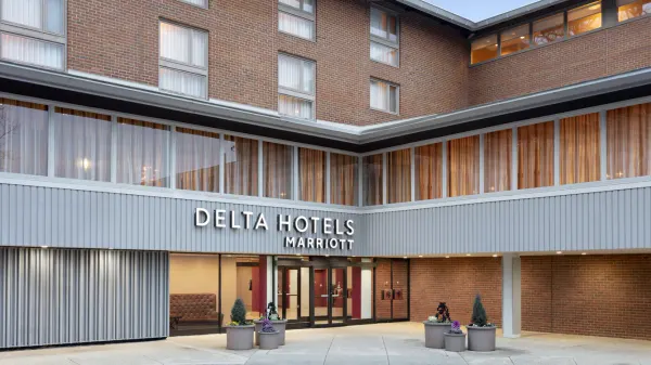 Delta Hotels Baltimore North photo