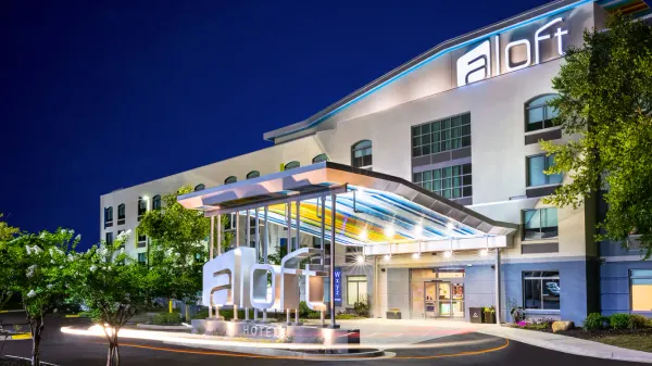 Aloft Columbia Harbison photo