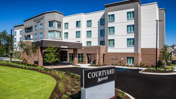 Courtyard Columbia Cayce image