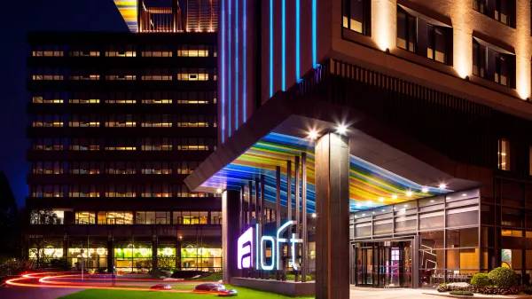 Aloft Guangzhou University Park photo