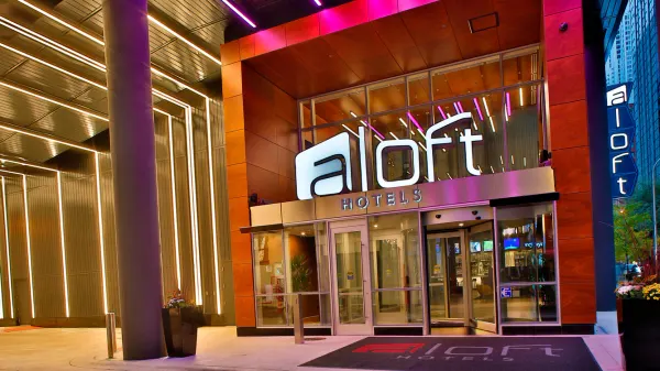 Aloft Chicago Mag Mile image