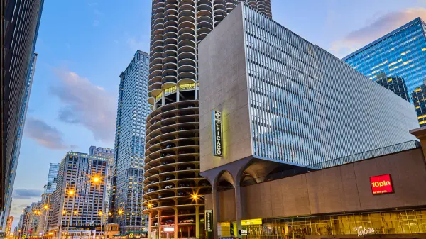 Hotel Chicago Downtown, Autograph Collection image