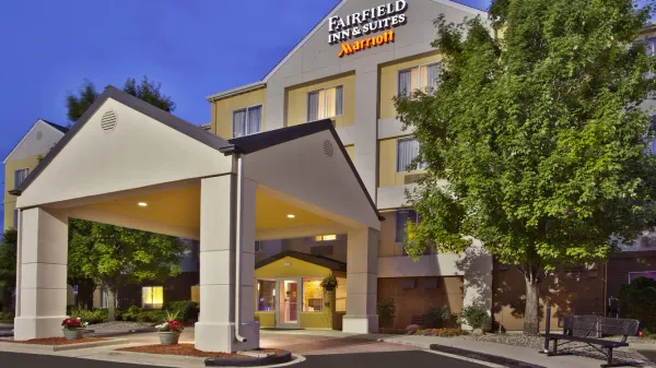 Fairfield Inn & Suites Chicago Southeast/Hammond, IN photo