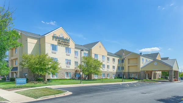 Fairfield Inn & Suites Chicago Naperville image