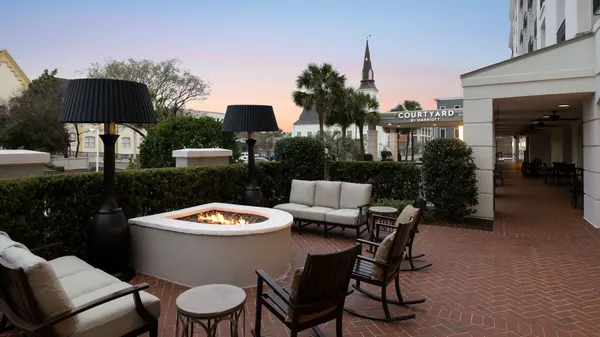 Courtyard Charleston Historic District photo