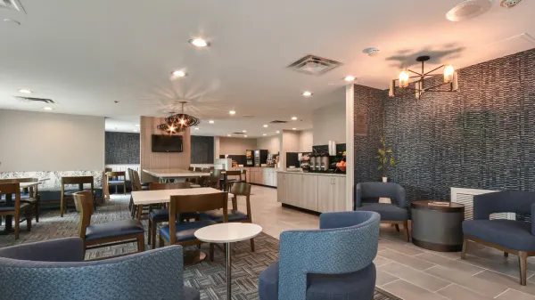 Fairfield Inn & Suites Charlotte Arrowood image