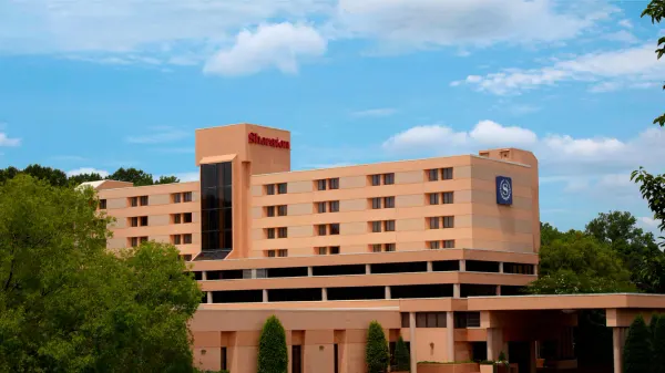 Sheraton Charlotte Airport Hotel image