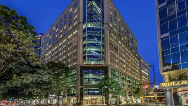Courtyard Charlotte City Center image