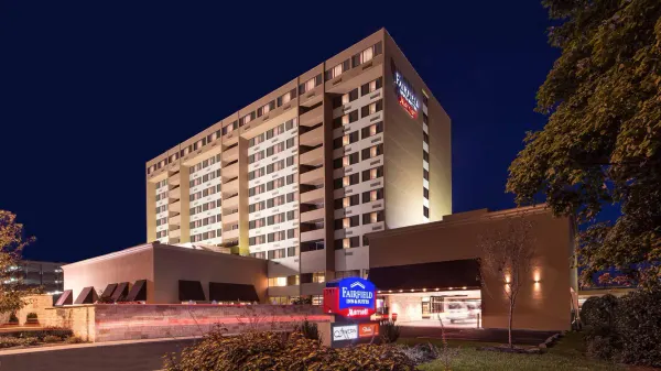 Fairfield Inn & Suites Charlotte Uptown image