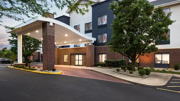 Fairfield Inn & Suites Columbus East image