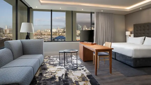 Protea Hotel Cape Town Waterfront Breakwater Lodge photo
