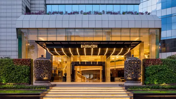 Sheraton Chengdu Lido Hotel photo