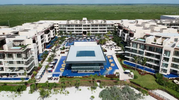 Hideaway at Royalton Riviera Cancun, An Autograph Collection All-Inclusive Resort, Adults Only photo