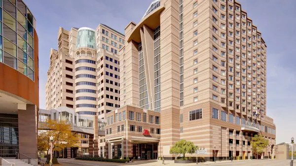 Cincinnati Marriott at RiverCenter photo