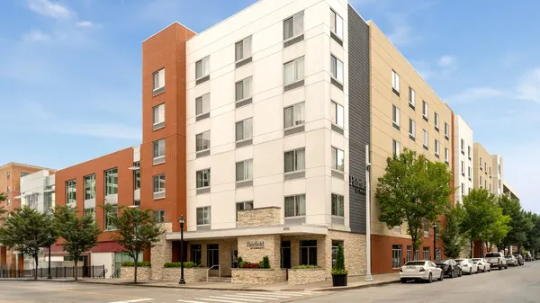 Fairfield Inn & Suites Cincinnati Uptown/University Area image