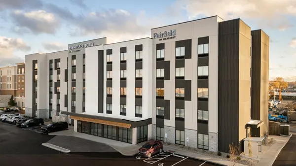 TownePlace Suites by Marriott Cincinnati Oakley image