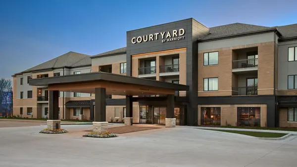 Courtyard Wausau photo