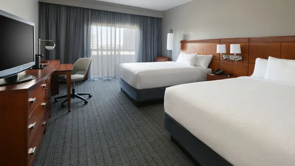 Courtyard Dallas Las Colinas image