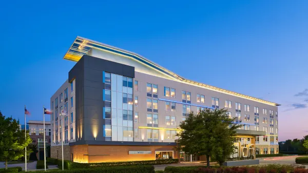 Aloft Frisco photo