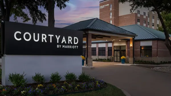 Courtyard Dallas Addison/Quorum Drive image