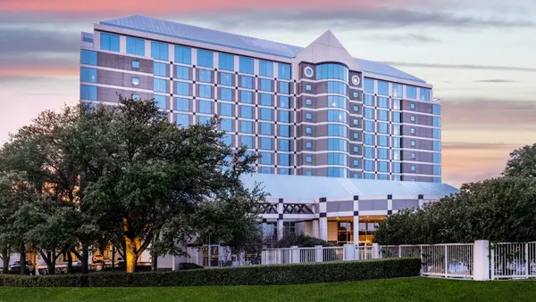 Renaissance Dallas North Hotel image