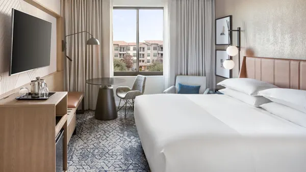 Sheraton Stonebriar Hotel photo