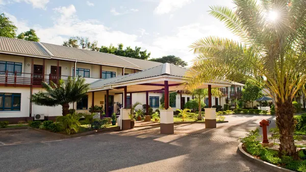 Protea Hotel Dar es Salaam Oyster Bay image