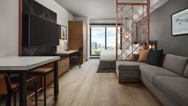 Apiary Hotel Belleview Station Denver image