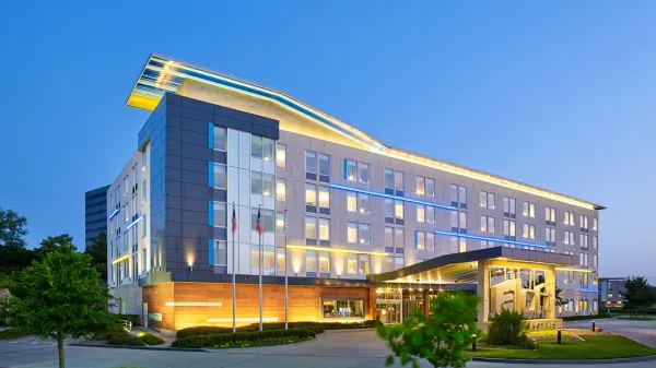 Aloft Las Colinas image