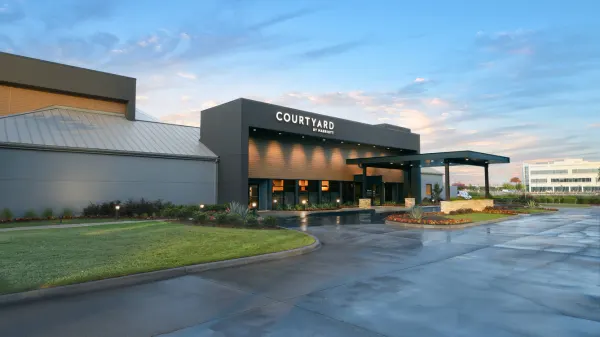 Courtyard Dallas DFW Airport North/Irving image