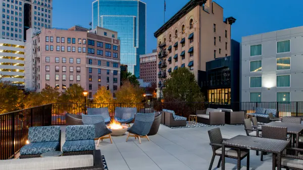 Fairfield Inn & Suites Fort Worth Downtown/Convention Center image