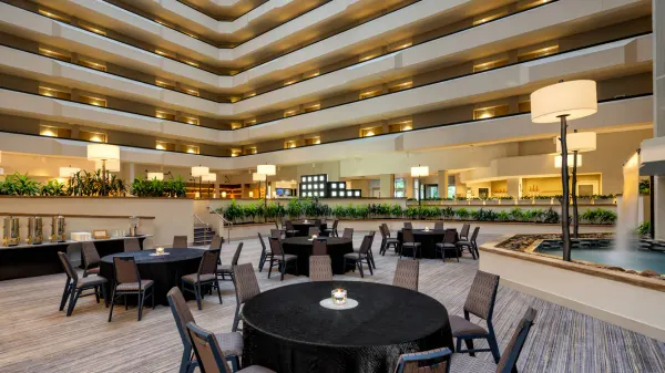 Sheraton West Des Moines Hotel image
