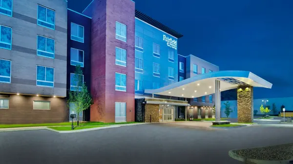 Fairfield Inn & Suites Rochester Hills image